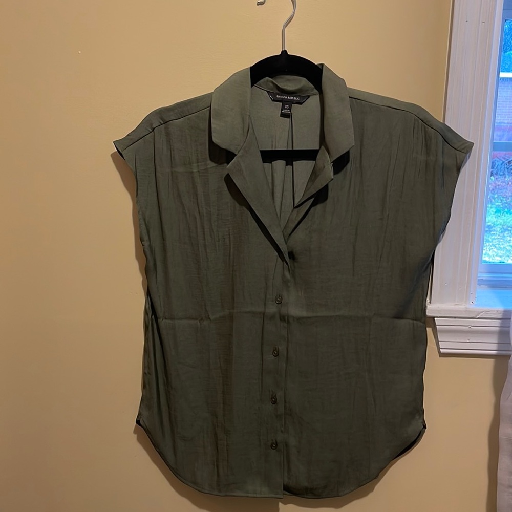 Banana Republic Resort Shirt